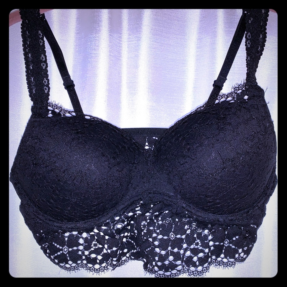 Victoria’s Secret PINK lace pullover bra